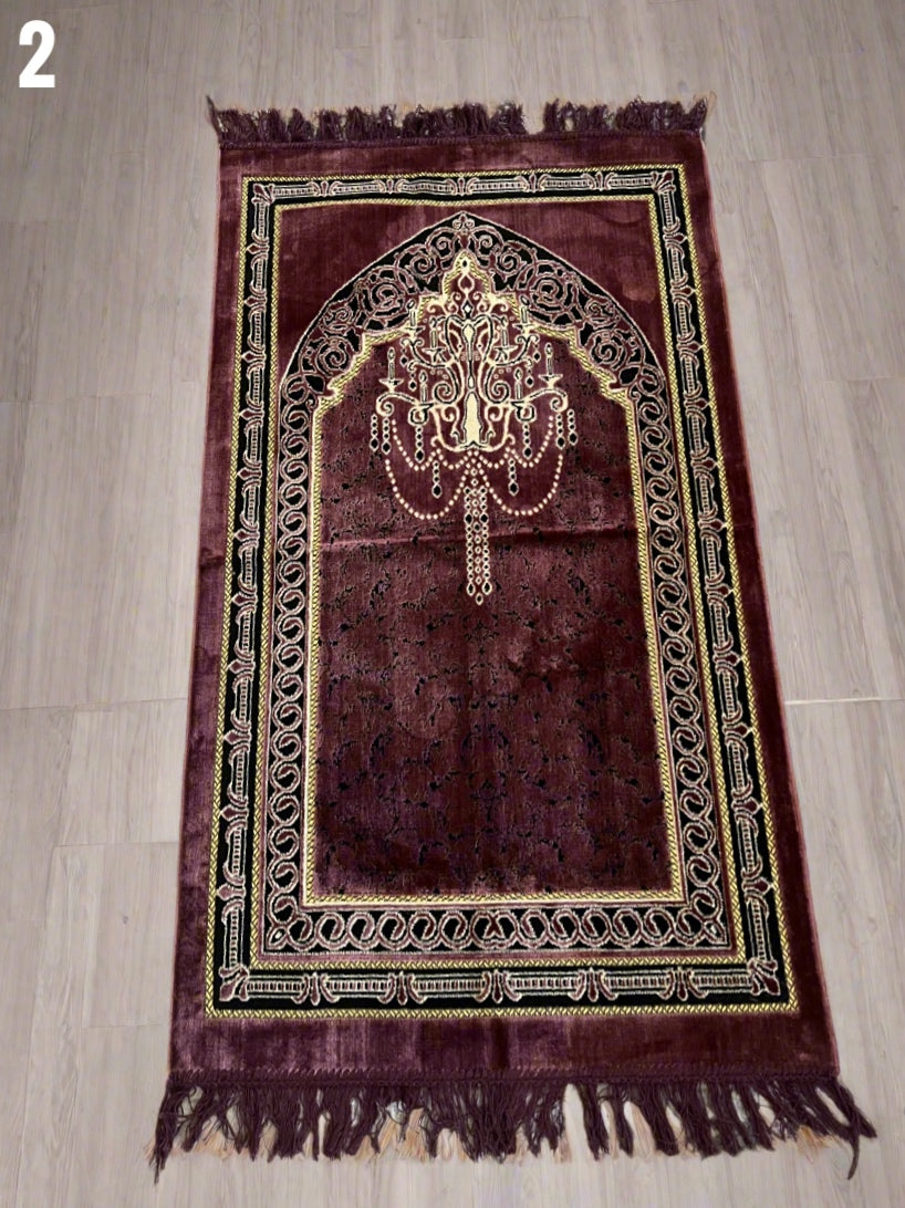 Turkish Prayer Mat- سجادة من تركيا