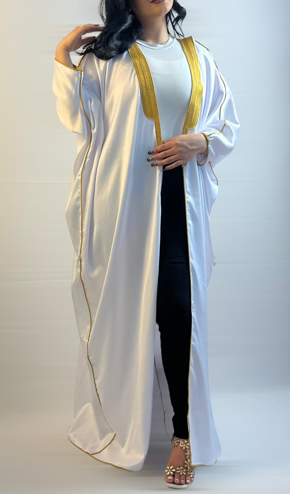 Lady Bisht Abaya