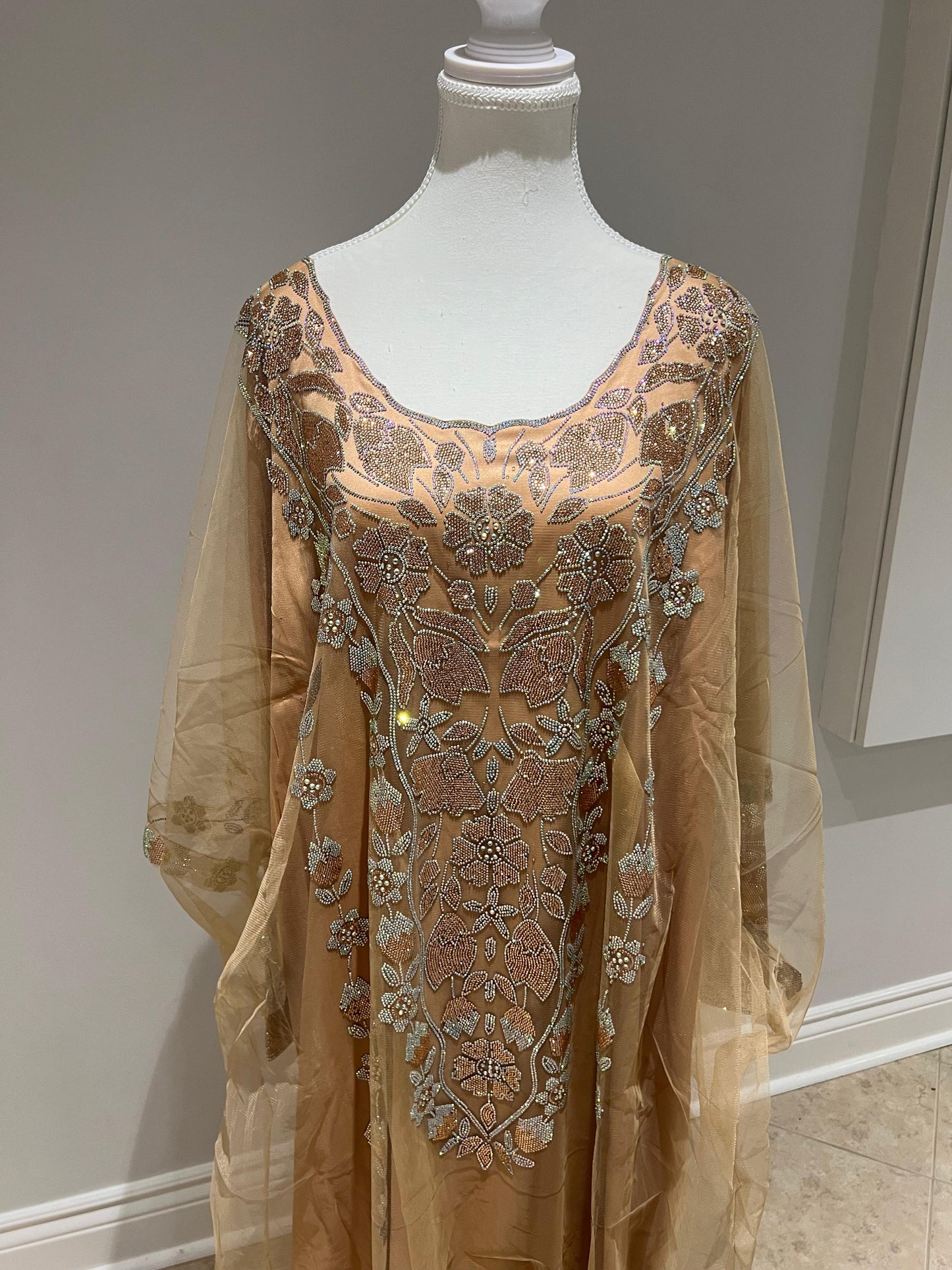 Emirati dress - دراعه إماراتية (brown)