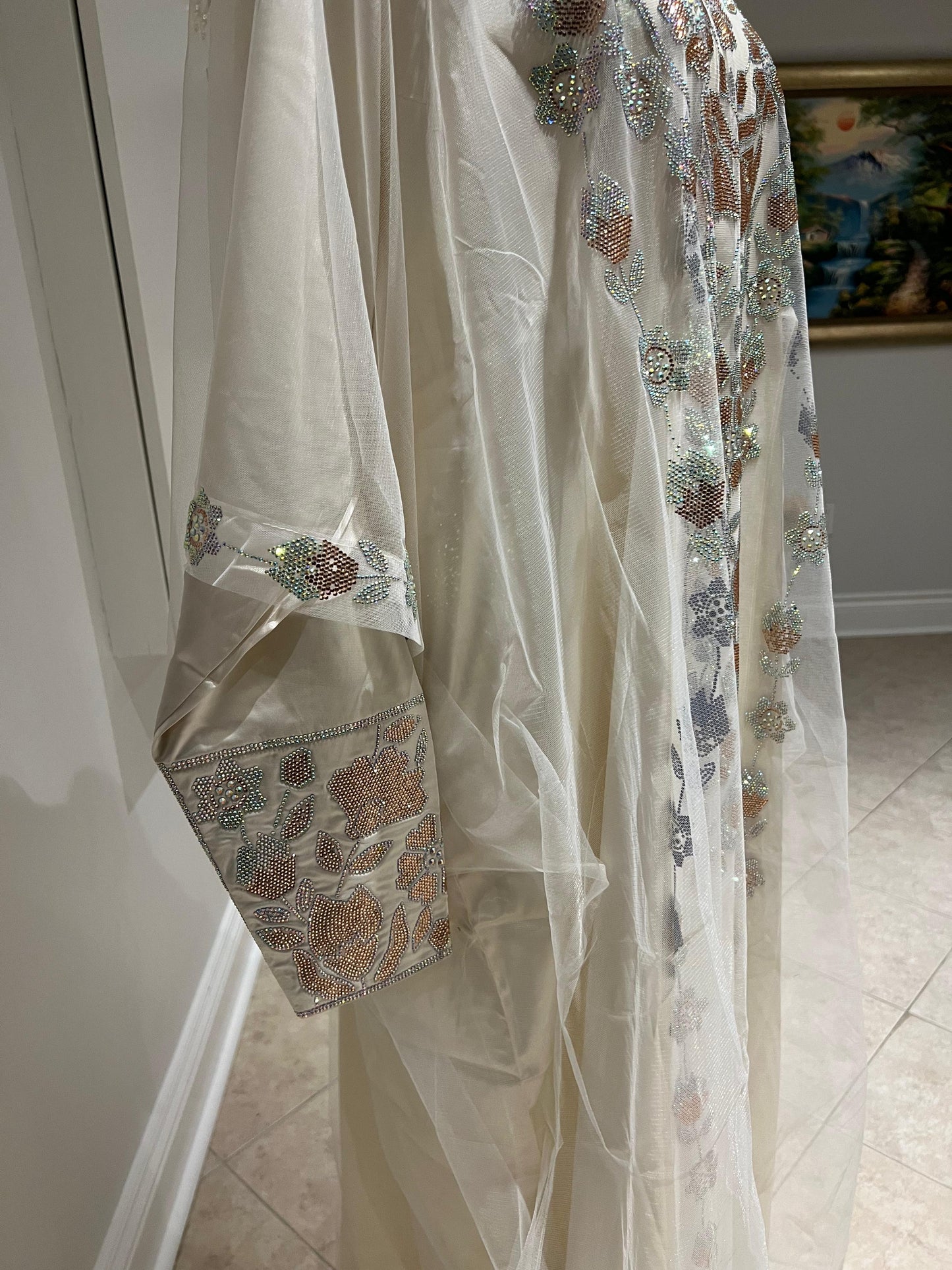 Emirati dress - دراعه إماراتية