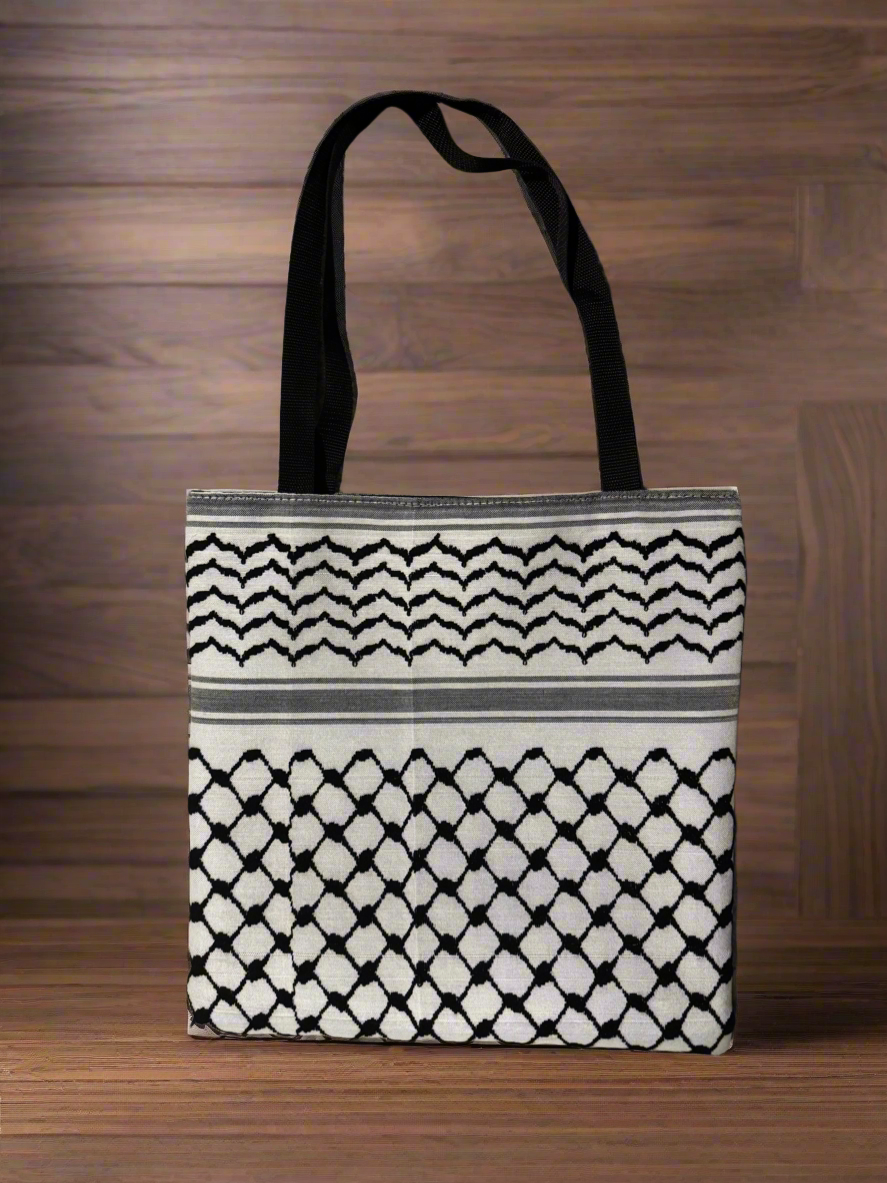 Premium Handcrafted Kufiya Tote Bag – Classic Palestinian Design with Spacious Zippered Enclosure