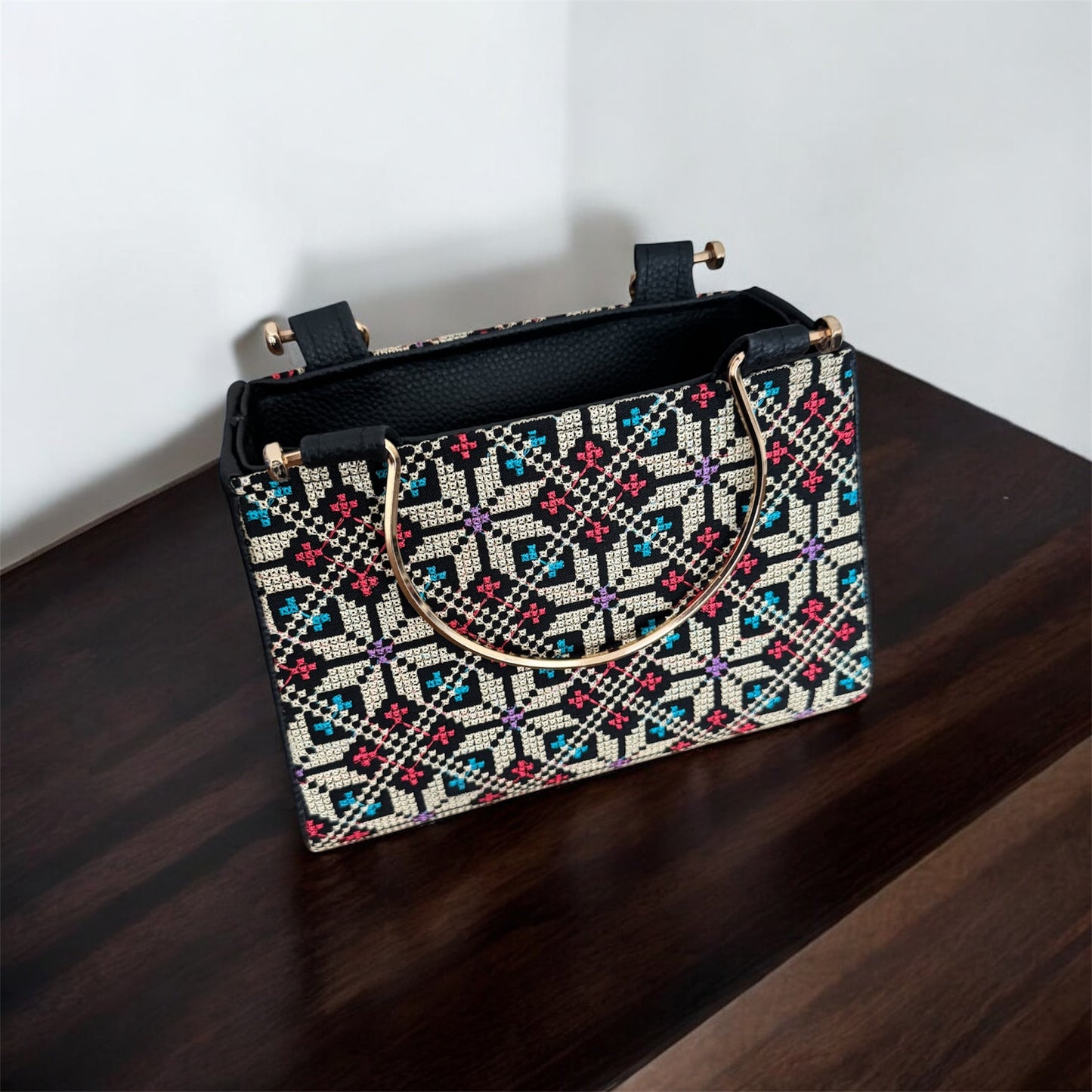 Small Tatreez Purse – Golden Handle with Optional Shoulder Strap